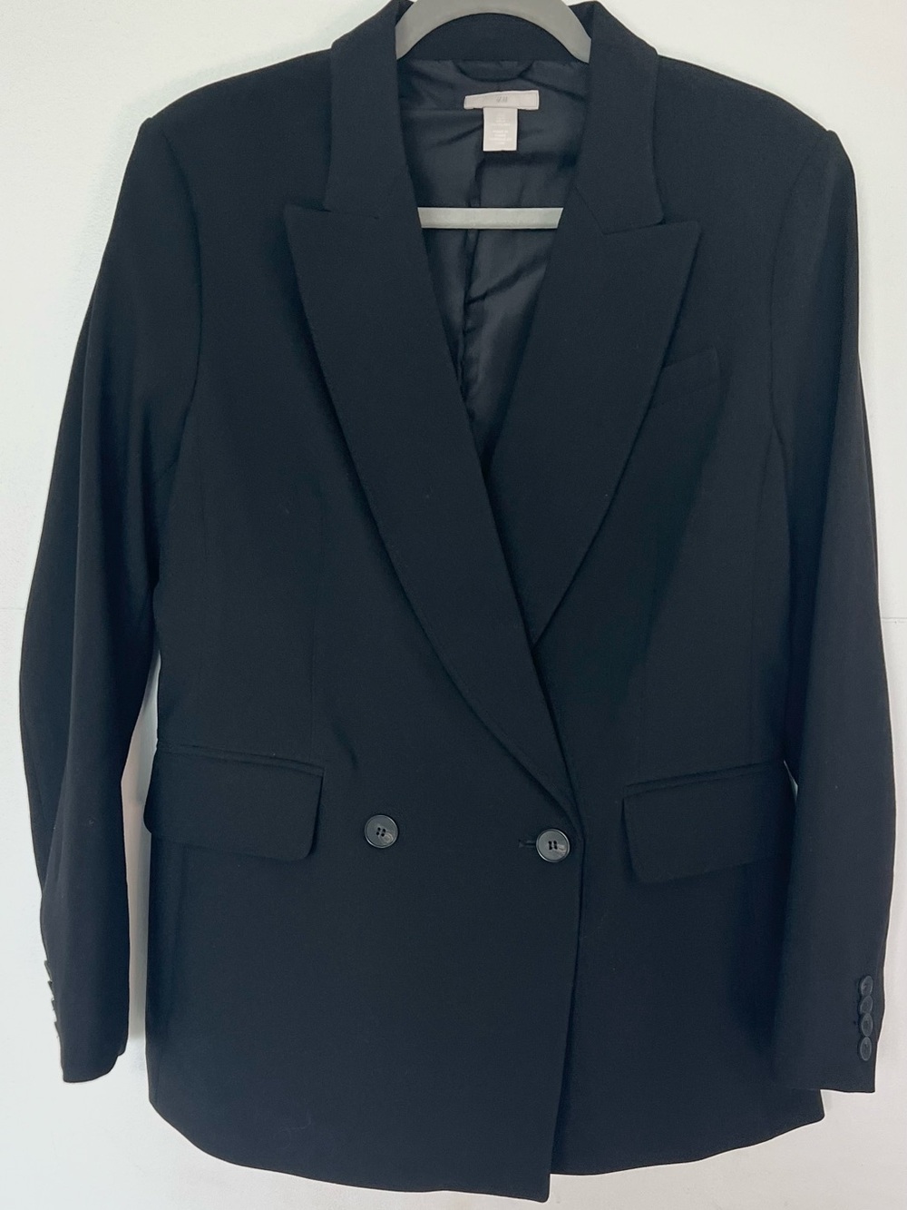 H&M Black Double-Breasted Tuxedo Blazer Size M Tailored Peak Lapel